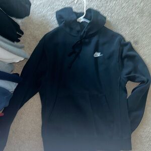 Men’s Nike black sweatshirt